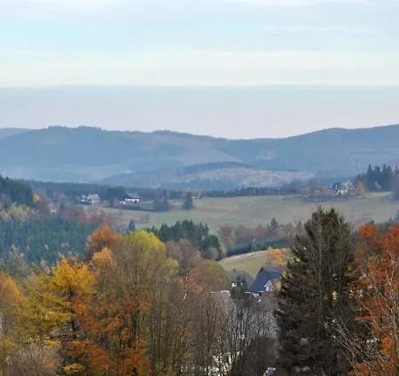 Sauerland Mit Traumhaftem Blick Ins Tal 公寓 *